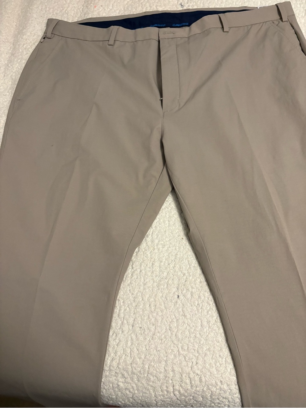Vineyard Vines Men's Flat-Front Dress Pants in Taupe